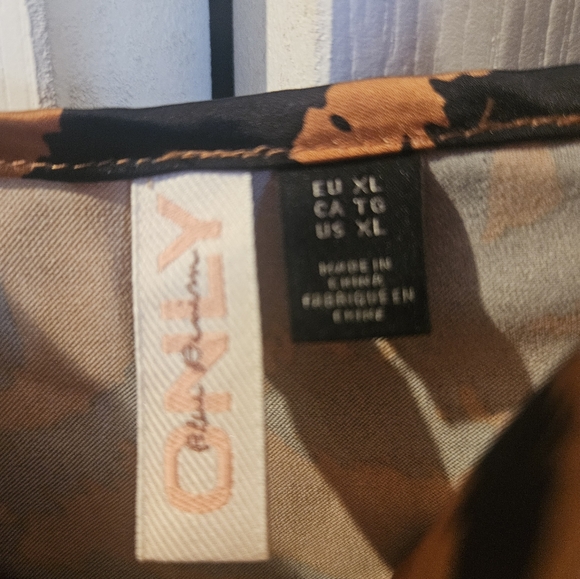 ONLY tiger print XL Dress - Picture 2 of 2